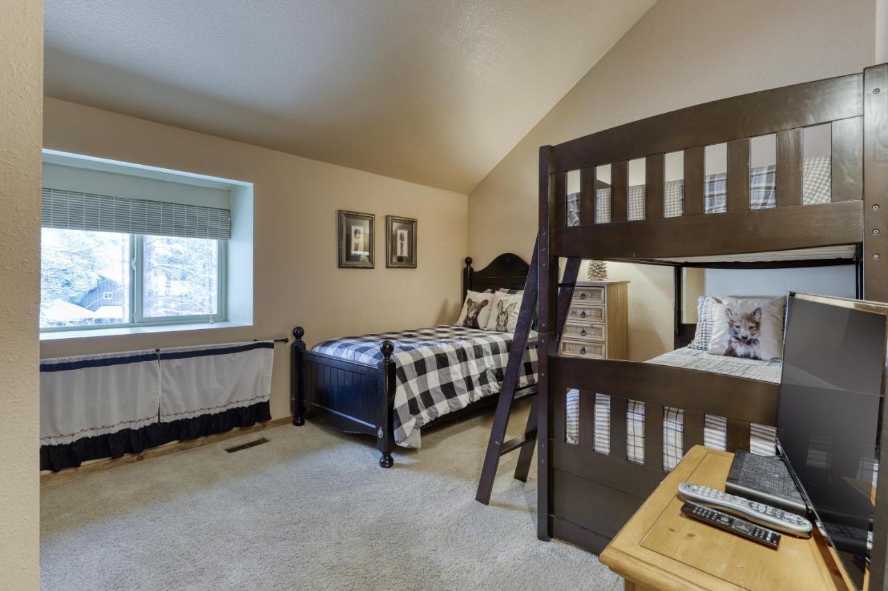 2 Conifer Villa Sunriver Dış mekan fotoğraf